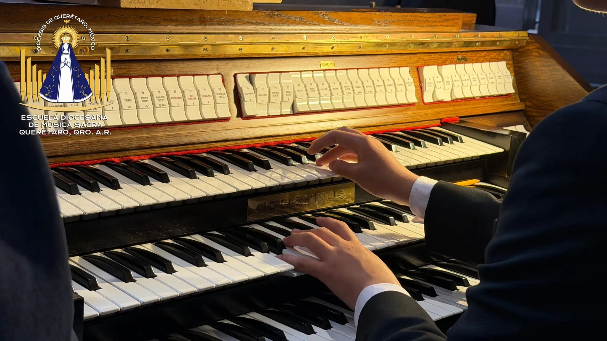 Órgano - Escuela Diocesana de Música Sacra